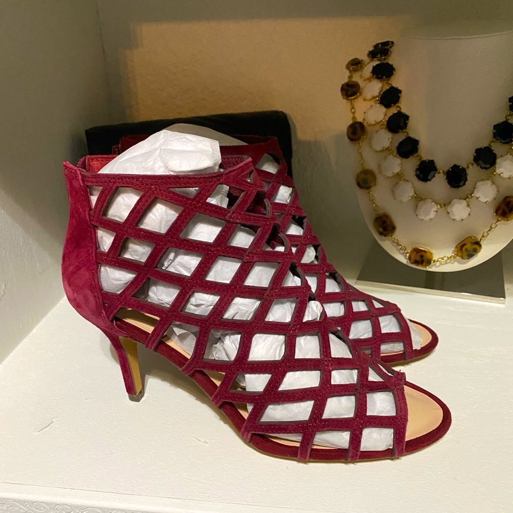 Sole Society Caged Suede Heels Burgundy Size 8